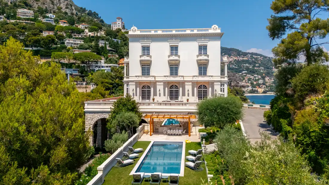 Monte-Carlo Bay Hotel & Resort