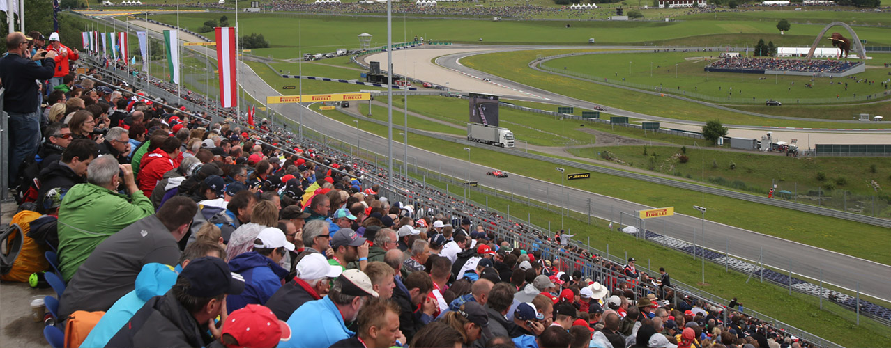 23 Austrian Grand Prix 3 Corner Hopping Red Bull C D E 3 Day